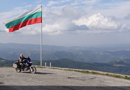 Beklemeto Pass