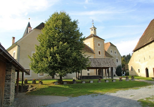 ca maria hof 10